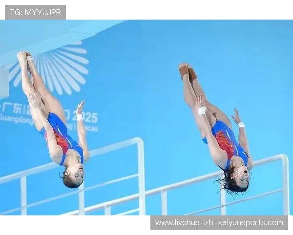 跳水教练与选手共同磨砺出冠军动作