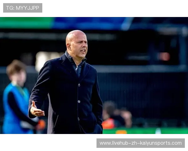 斯洛特获胜却被质疑，VAR判罚背后隐藏玄机，斯洛特耶斯为何退役