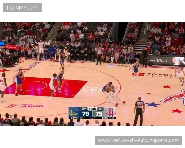 勇士快攻推进快,反击扣篮点燃 勇士快攻推进快,反击扣篮点燃